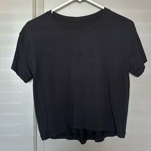 Black Lululemon workout tee